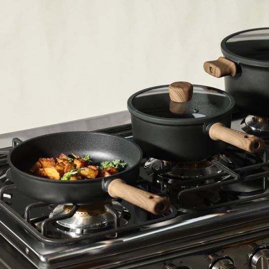 Titanium Nonstick Coating Cookware Pots & Pans