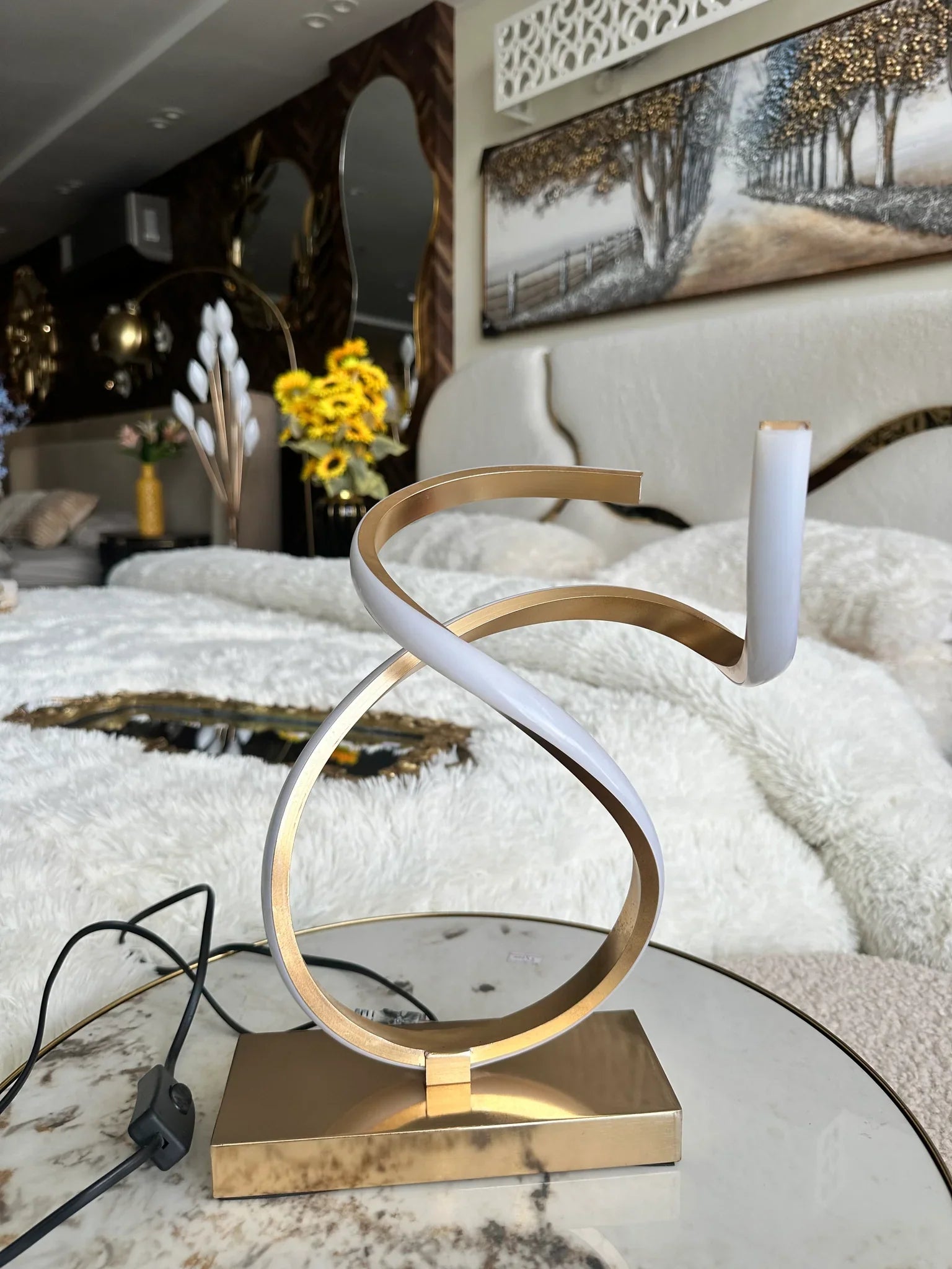 LED Spiral Crystal Table Lamp – 3-Mode Dimmable Decorative Light