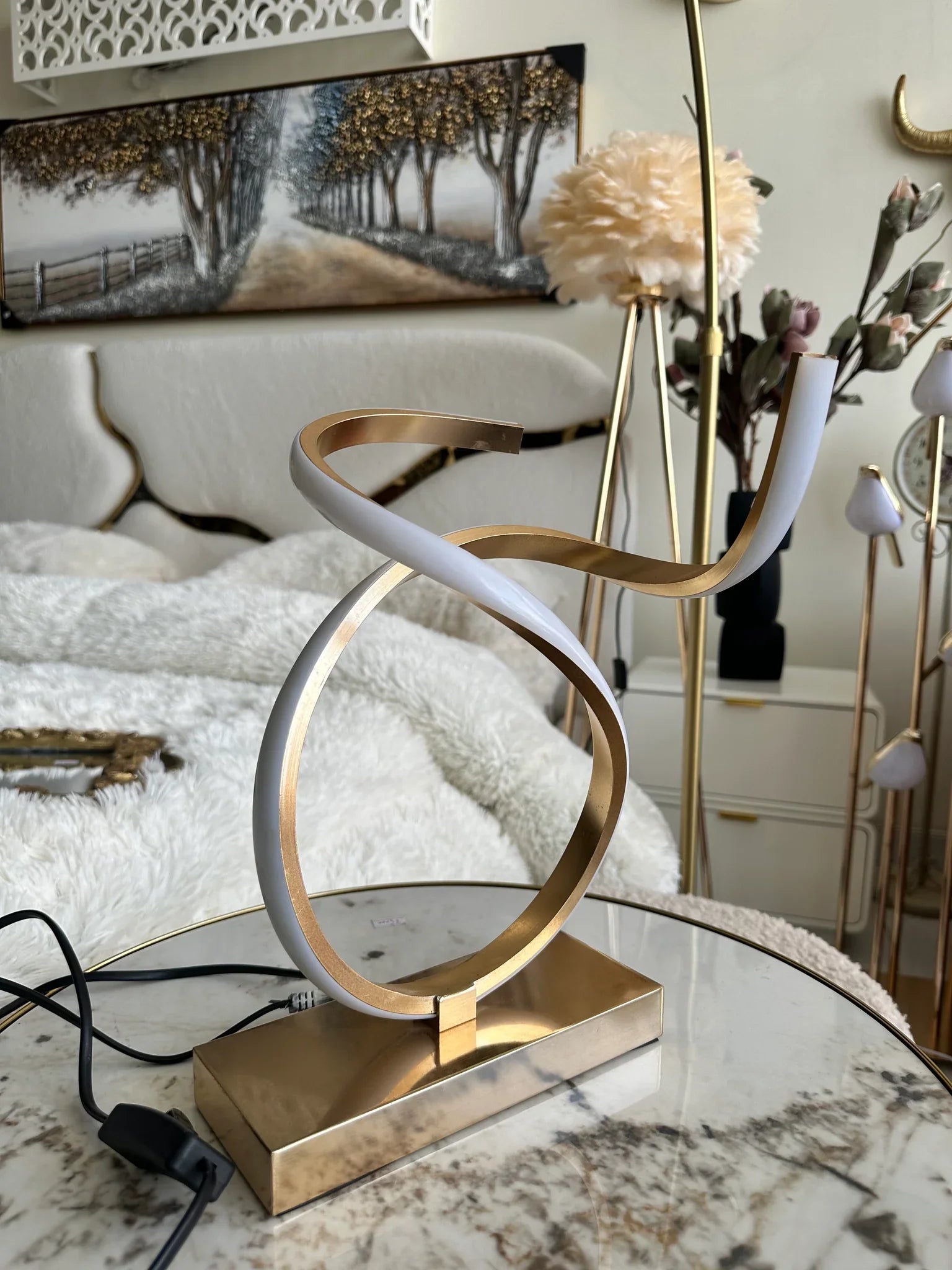 LED Spiral Crystal Table Lamp – 3-Mode Dimmable Decorative Light