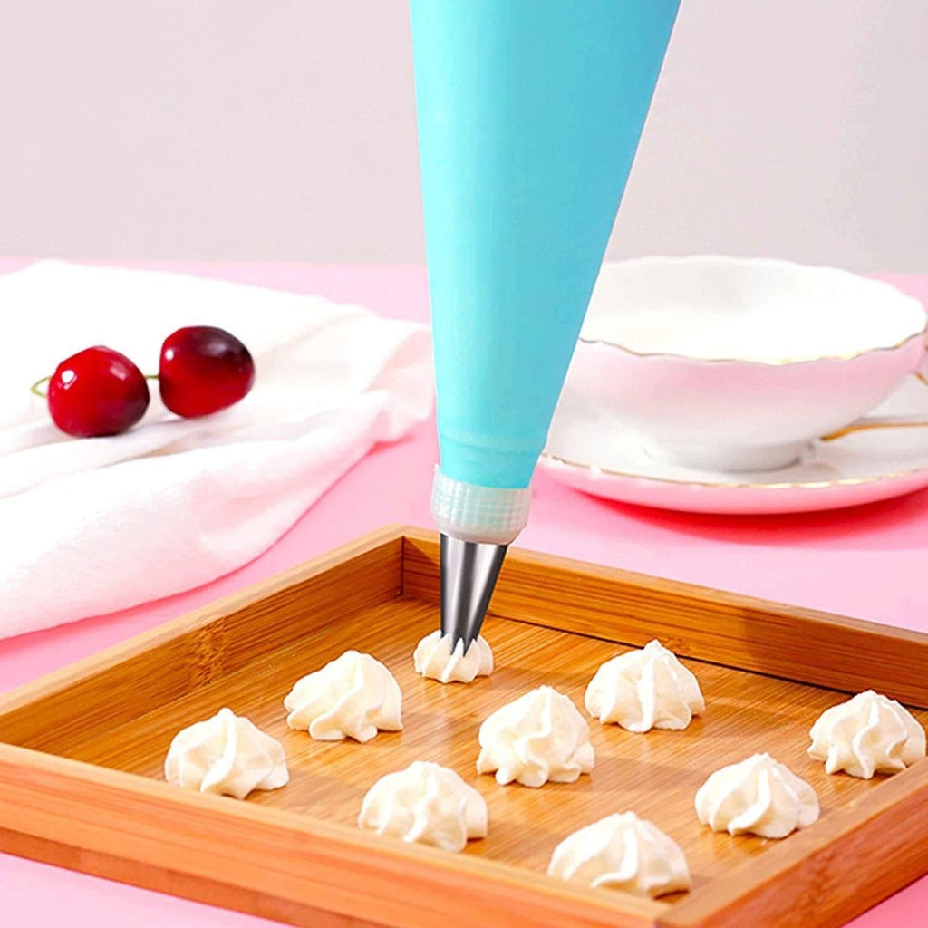 13 Pcs Cake Decorating Kit