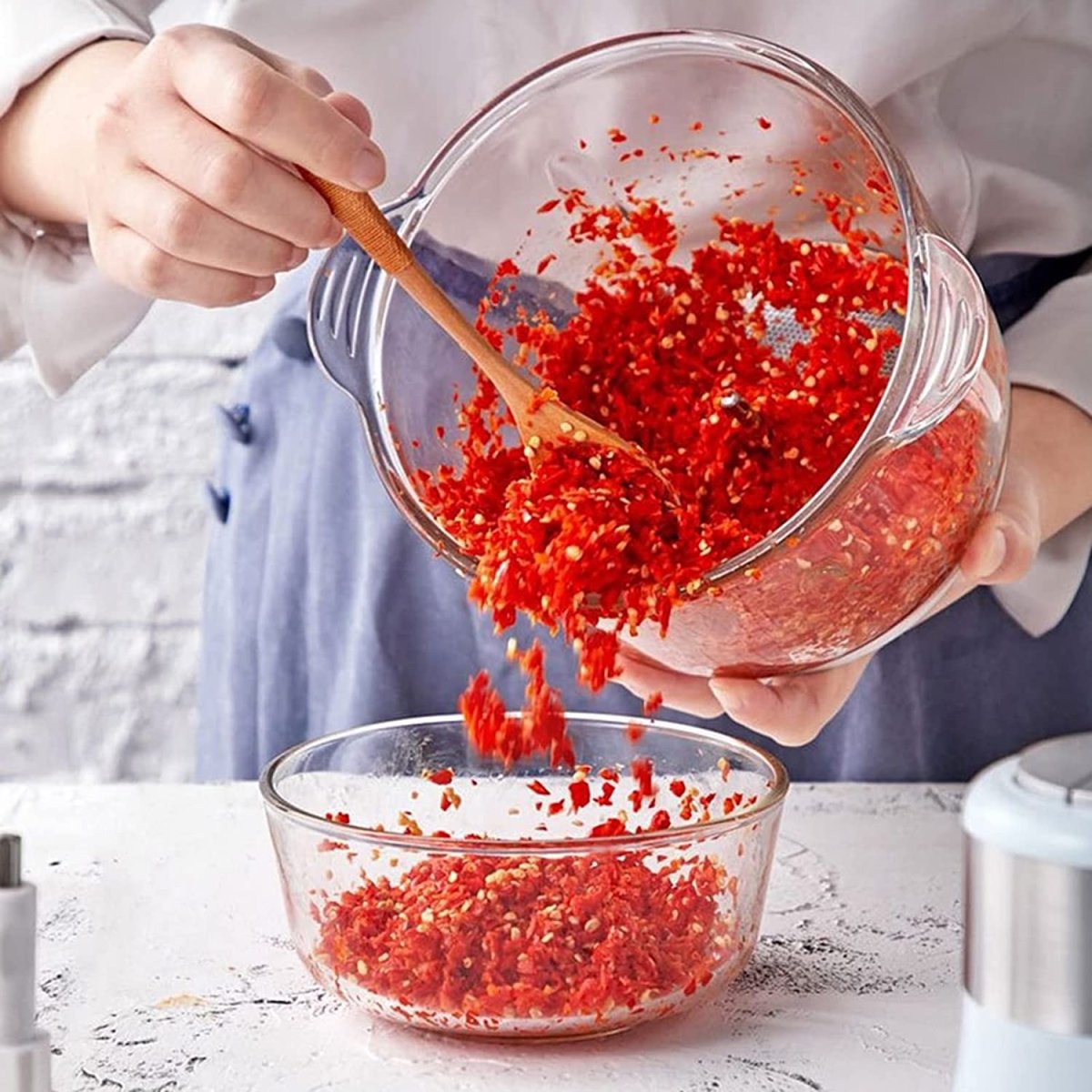 2000ml Multifunctional Hand Press Chopper with 4 Blades