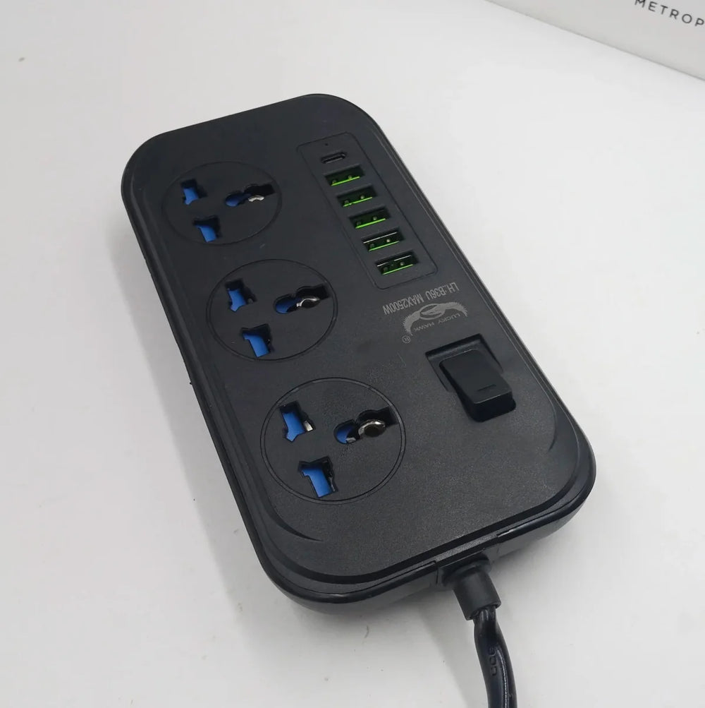 3 Sockets & 6 USB Extension Cord