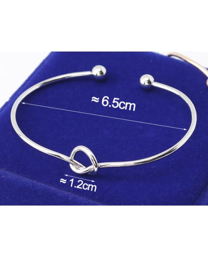 Knot Shaped Silver Plated Bracelet