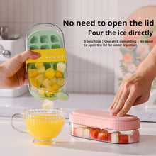 Random Colour - 2 in 1 Ice Cube Bottle Tray - 800ml 18 Cubes Vertical Ice Maker Cup for Freezer