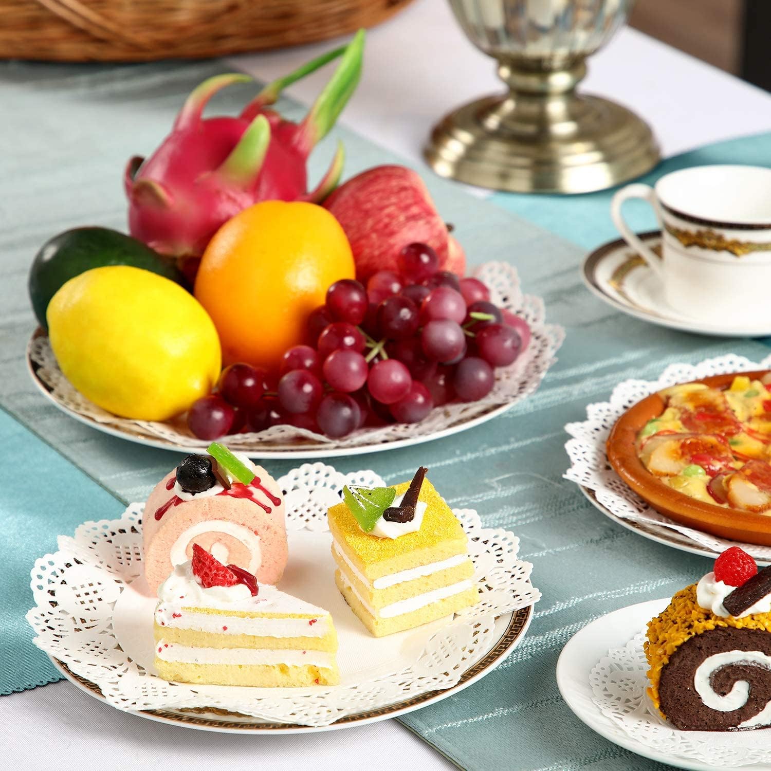 Pack of 100 - Disposable Food Grade Round Paper Doilies