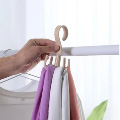 Random Color - 360° Rotating 4 Hooks Hanger, Multipurposed Hanger With 4 Claws