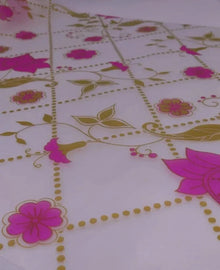 Self-Adhesive Privacy Glass/Window Film