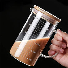 Measuring Glass Jug with Handle & Wooden Lid
