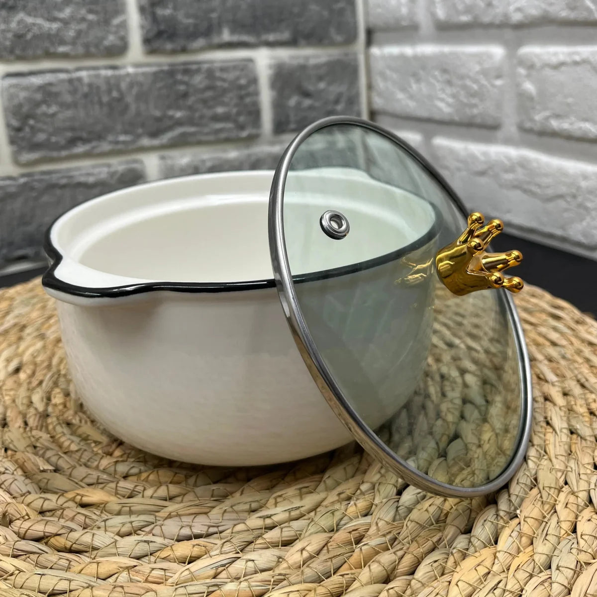 Mini Ceramic Pot With Handles & Glass Lid