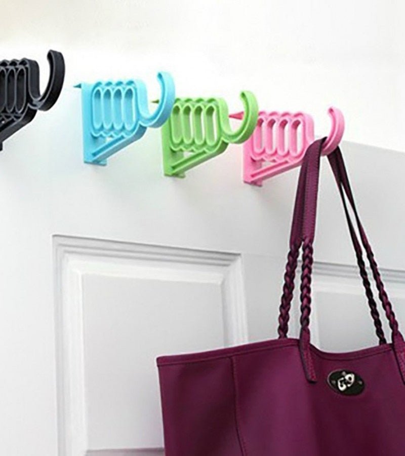 Random Color - Multifunctional Durable 4 Holes & 1 Hook Over the Door Plastic Hangers