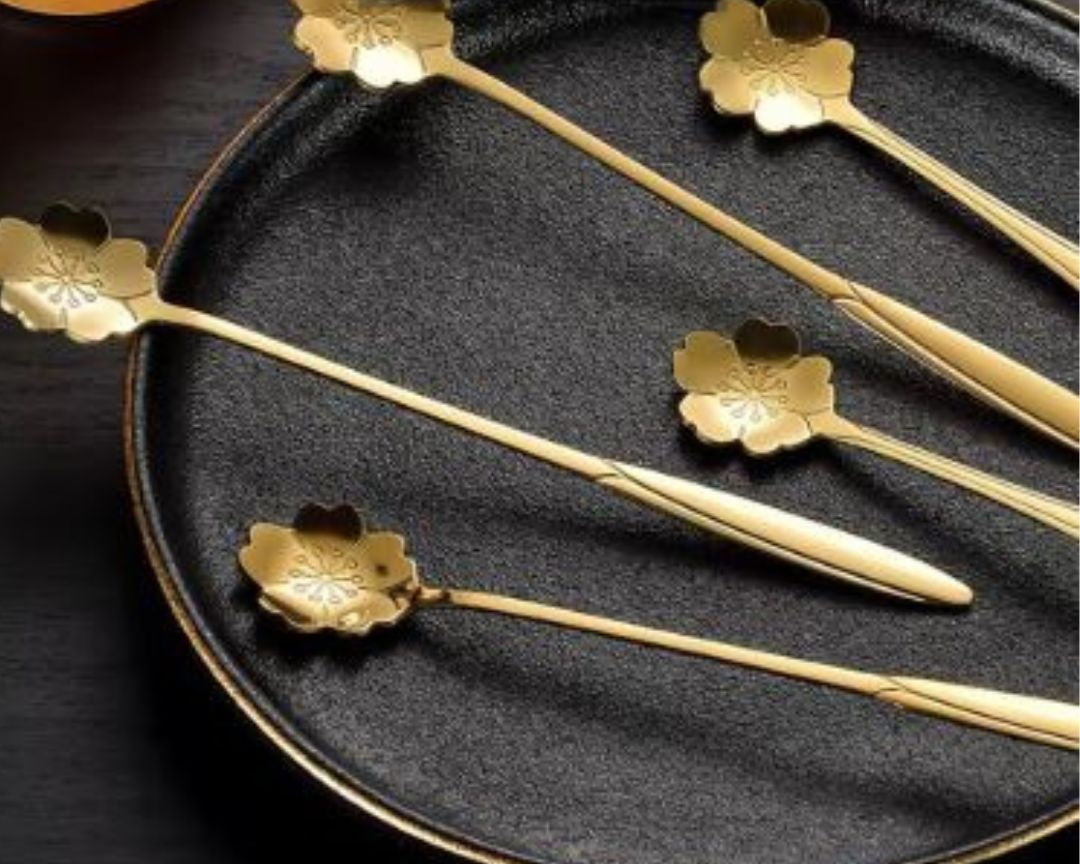 Set of 6 - Stainless Steel Gold-Plated Flower Spoons